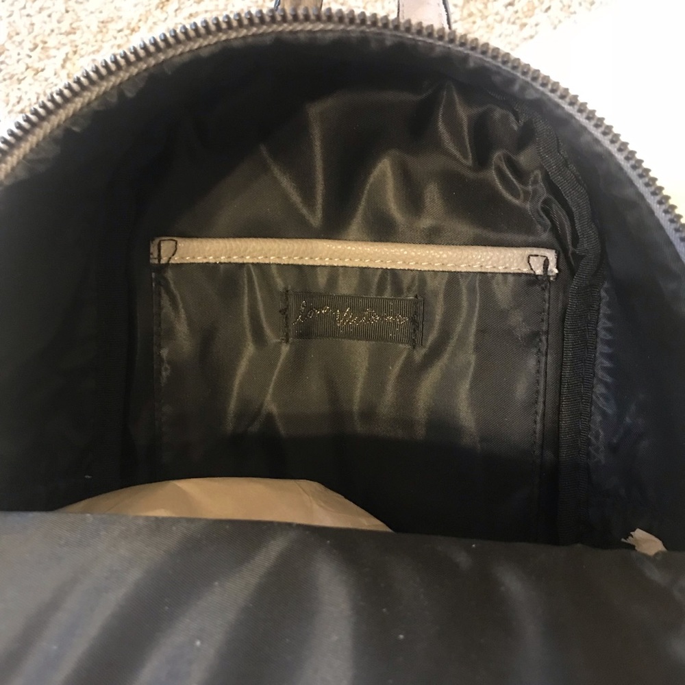 💕Victoria’s Secret Mini Backpack - Picture 5 of 7